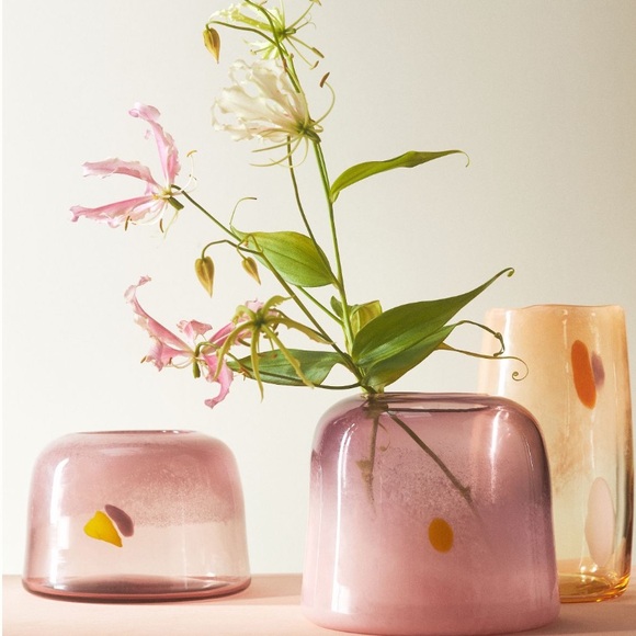 Lullia Vase - Picture 4 of 7